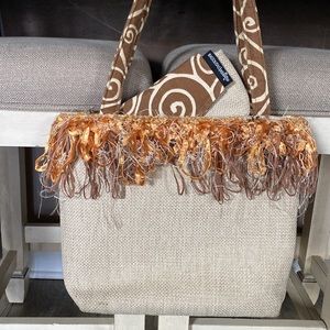 Shabby Purse with Matching Carry Clutch